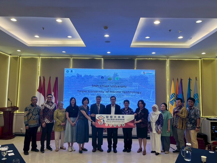 印尼開放大學圖片